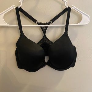 Maidenform front clasp bra